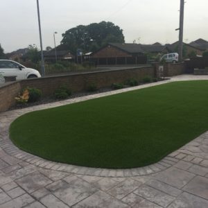 Shaped lawn